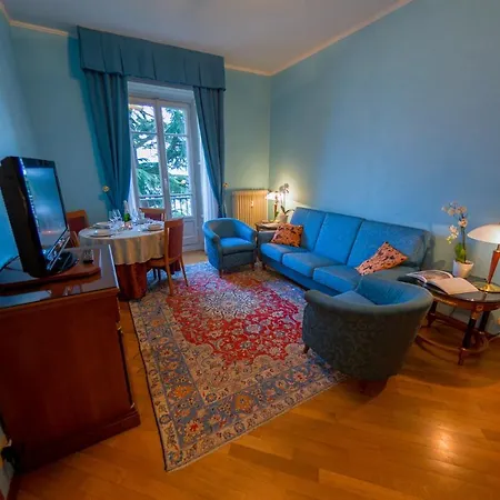 Sleeps 5 Lägenhet Menaggio