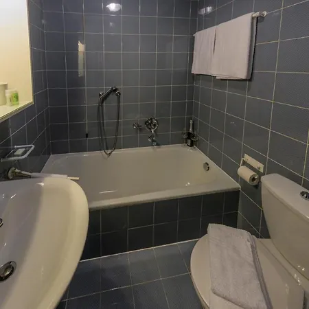 Sleeps 5 * Menaggio